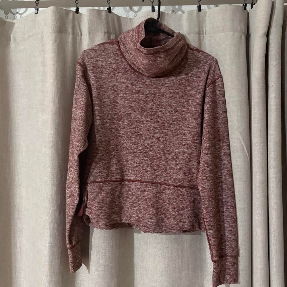 Burgundy marled long sleeve hoodie